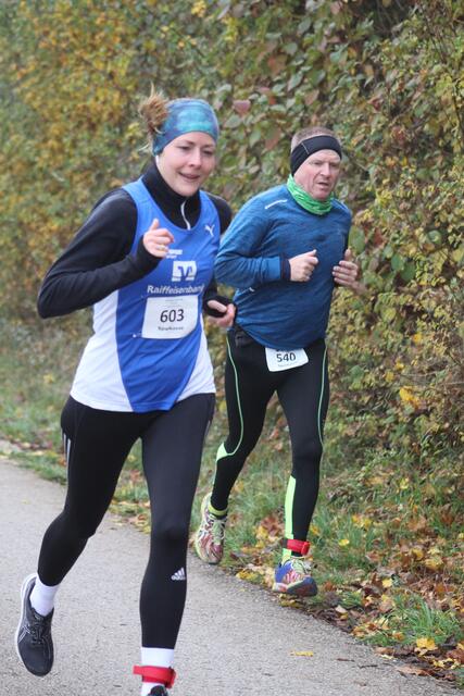Anna Knötzinger wurde in Wemding drittschnellste Frau 