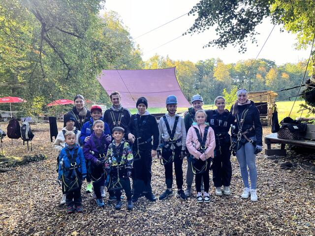 Ende September verbrachten die Kinder und Jugendlichen des Rennteams einen gemeinsamen Tag im Kletterwald bei Schloss Scherneck.