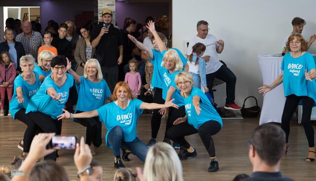 Ein toller Auftritt der Dance-Fitness 50+ Gruppe beim Tag der offenen Tür | Foto: Andrea Dal Ponte
