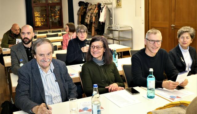 Gespannte Aufmerksamkeit | Foto: Marianne Stenglein