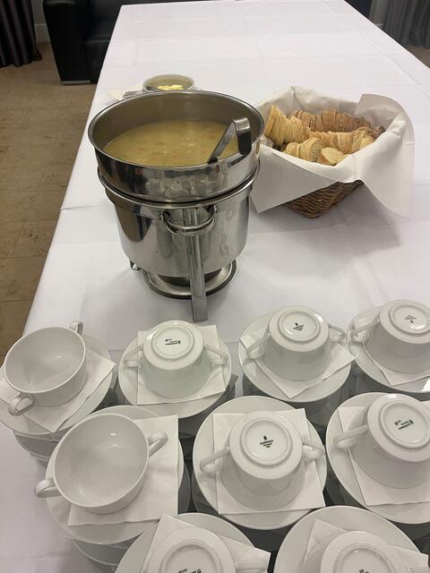 Zum Abshcluss gab es Spartanersuppe