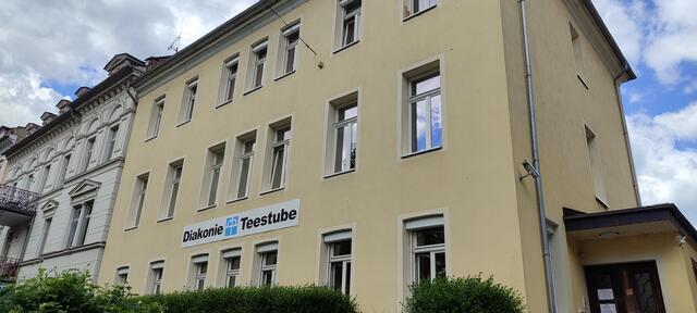 Die Teestube in der Wiesbadener Innenstadt ist Anlaufstelle für Bedürftige  | Foto:  LZKH