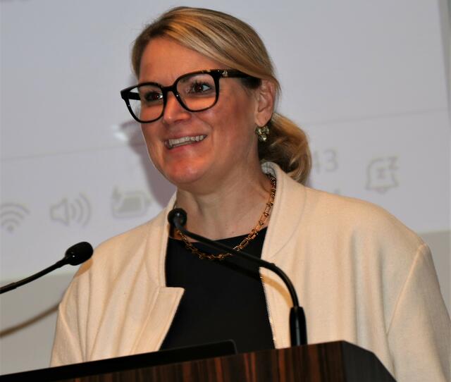 Eva Weber / Oberbürgermeisterin der Stadt Augsburg | Foto: Marianne Stenglein