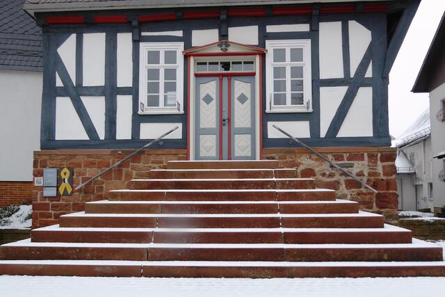 Sonntagsbilder 2025-01, Aufgang zum Alten Rathaus, 04.01.2025.