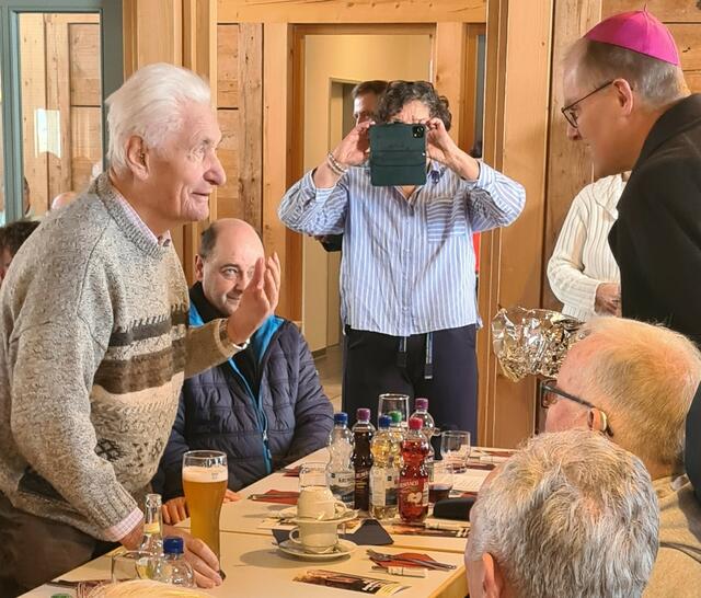 ... persönliche Worte an Zeitzeugen Dominikus Miller (97) im Pfarrstadel