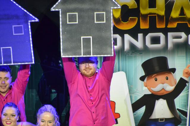 Die Lechana bei ihrer Show "Monopoly".