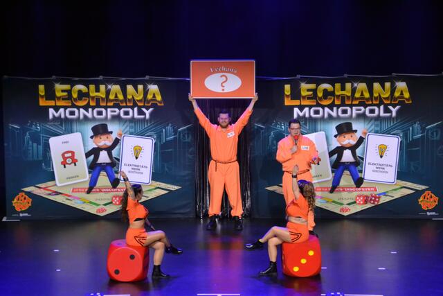 Die Lechana bei ihrer Show "Monopoly".