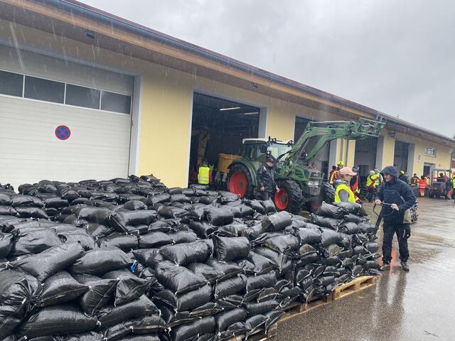 Alle hielfen zusammen | Foto: Gemeinde Nordendorf