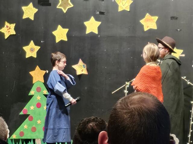 Maria und Josef auf Herbergssuche