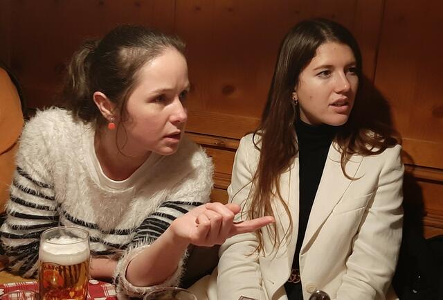 links Constance Bonduelle, Karine Barschasz / Bourges | Foto: Marianne Stenglein