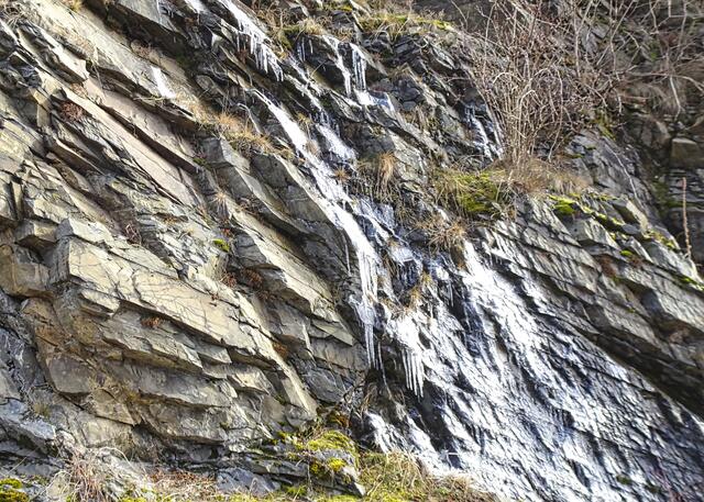 Eisbildung an der Grawackenfelswand