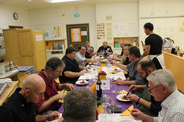 Einen guten Appetit. Das schmeckt wirklich ganz fein.