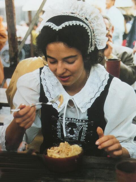 Roggenschupfnudeln mit Kraut waren beim ersten Fest 1989 das angesagteste historische Gericht | Foto: Dr. Hubert Raab