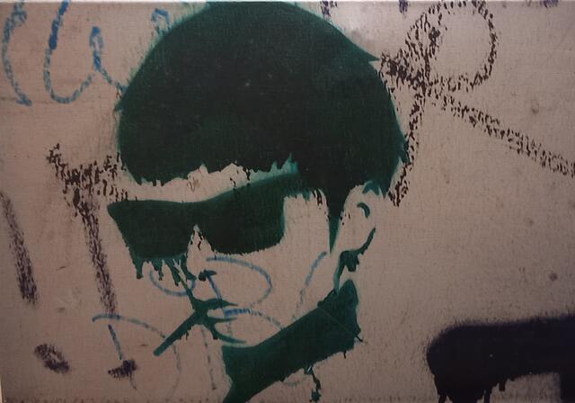David Bowie
Budapest 2012 / Anonymous
photographed by Bronco54
inzwischen Pop Art mäßig overpainted
neue Fassung soon im Fotodateienanhang | Foto: FotoArchiv Merkel, unknown ARTist, Bronco54