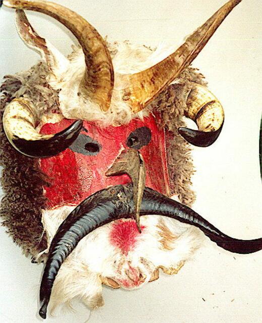 Kukeri aus Pternik Bulgarien
