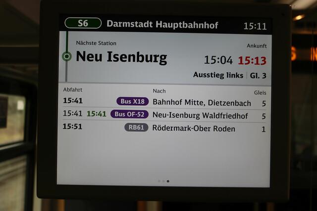 Anzeige in der S6 bei der Fahrt nach Nu-Isenburg
