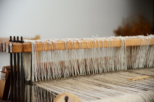 Teilansicht vom Webstuhl.