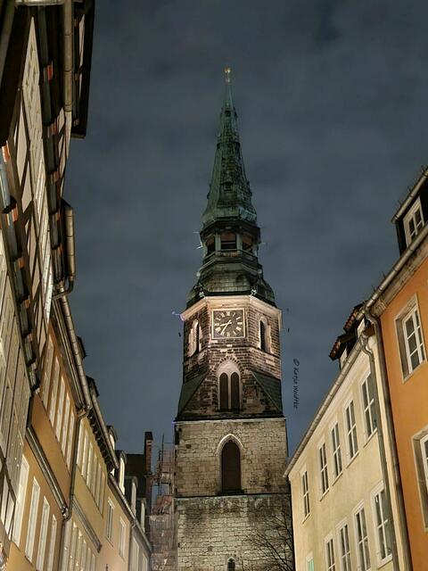 Der Anfang von Allem (Foto: Katja Woidtke)

Lichtshow GENESIS in der Kreuzkirche Hannover | Foto: Katja Woidtke