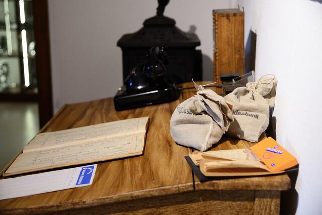 Schreibpult für Geschäfte.