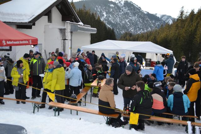 Traumhafte Bedingungen herrschten beim fünften Gersthofer Schneetreiben in Berwang.