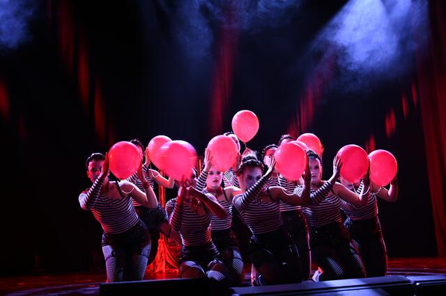 Das KOL-LA-Ballett überzeugte in seiner Umsetzung von "Sound of Silence" tänzerisch und choreografisch.