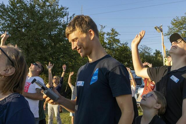 Jonas" der Jugendsprecher" hat nicht nur die die Drohne im Griff!