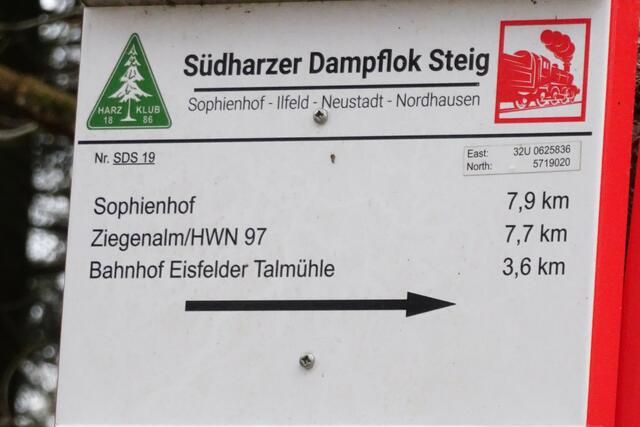 der rund 42 km lange Südharzer Dampflok Steig beginnt in Sophienhof und endet in Nordhausen