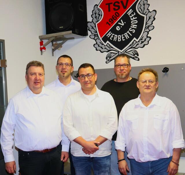 Die neu gewählte Vorstandschaft des TSV Herbertshofen | Foto: Peter Heider