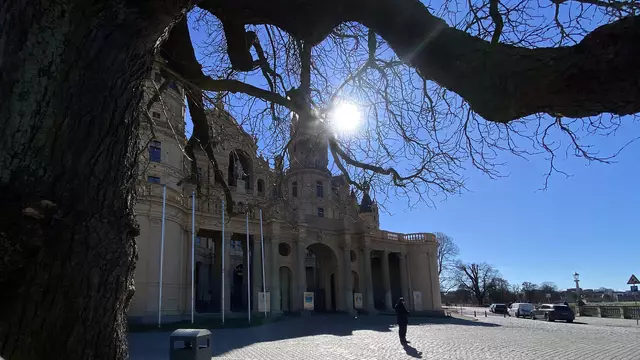Auf der Schlossinsel. Foto: Helmut Kuzina