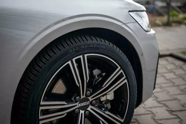 Foto: Quelle: Pirelli/TRD Mobil