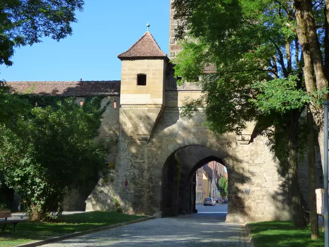 Das Galgentor, Eingang ( zumindest ENER! ) zur Stadt! Und es war purer Zufall, daß ich da durchgegangen bin!!!!