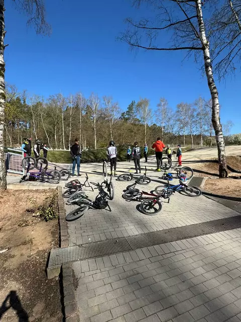 Foto: Bilder: Lisa Gieb, Sascha Ortel, Holger Stolz