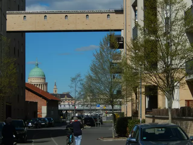 Blick von der Speicherstadt zur Nikolaikirche | Foto: JK