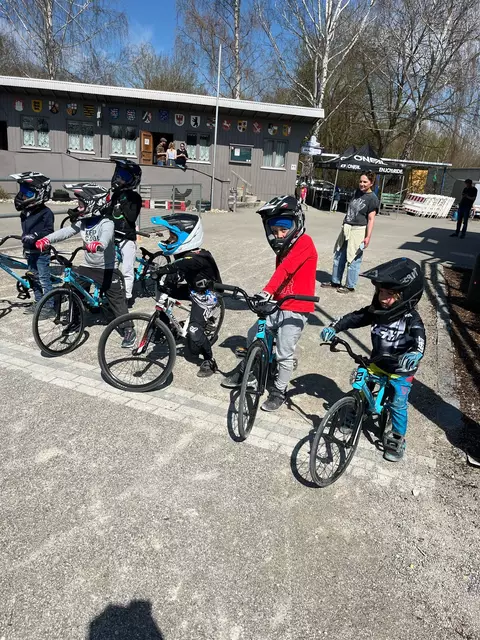 Foto: Bilder: Lisa Gieb, Sascha Ortel, Holger Stolz