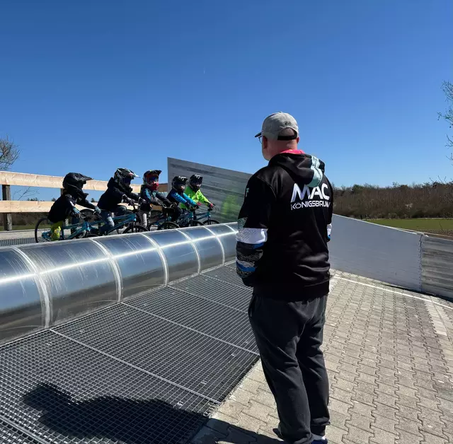 Foto: Bilder: Lisa Gieb, Sascha Ortel, Holger Stolz