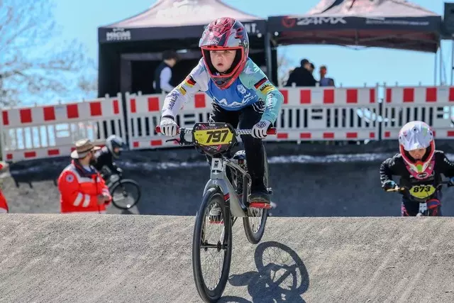 Foto: Bilder: Lisa Gieb, Sascha Ortel, Holger Stolz