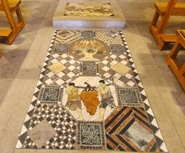 Tolles Fußbodenmosaik | Foto: Shima Mahi
