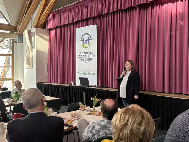 Mit einem interessanten Vortrag zur Vorsorgevollmacht durch Kathrin Schneider, Leiterin der Betreuungsstelle im Landratsamt Aichach-Friedberg, rundete der Förderverein seine abwechslungsreiche Jahreshauptversammlung ab