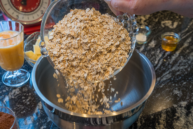 Sabinas Kochstudio 2025 - Apfel-Bananen-Kuchen | Foto: FSeventfoto