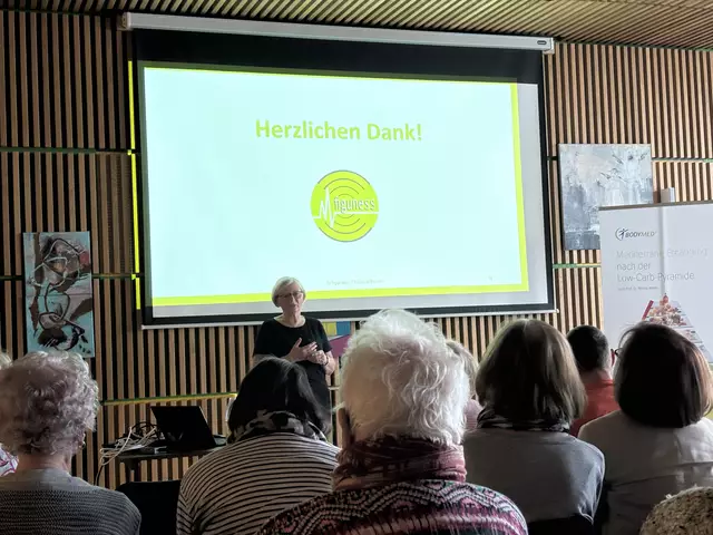 Die Ernährungsberaterin Christine Bemm gab Tipps und Infos zum Thema Ernährung für Seniorinnen und Senioren in der Begegnungsstätte du &amp; hier in Gersthofen. | Foto: Stadt Gersthofen (Christiane Biesinger)