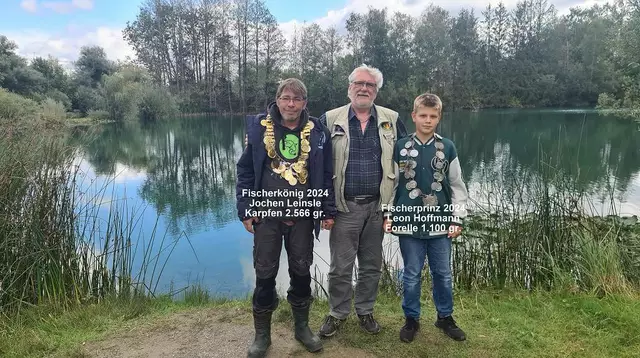 Königsfischen (von links): Jochen Leinsle, Horst Wüst und Leon Hoffmann | Foto: Fischereiverein Königsbrunn