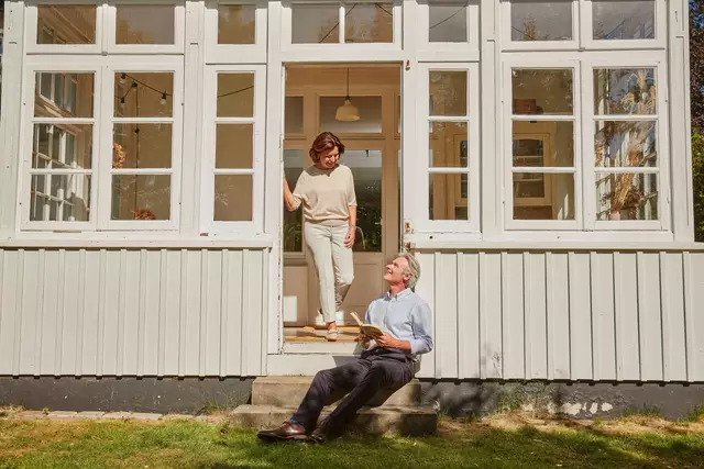 Beim Immobilien-Teilverkauf bleibt das eigene Haus der Lebensmittelpunkt. Dank Nießbrauchsrecht genießt man absolute Planungssicherheit.

 | Foto: Foto: djd-k/EV LiquidHome