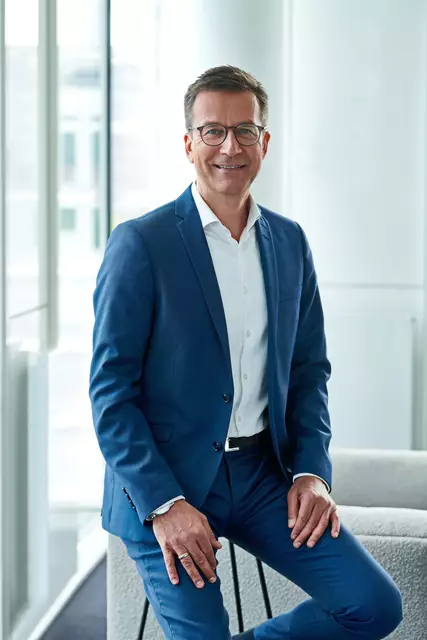 Christian Kuppig ist Geschäftsführer bei Engel &amp; Völkers LiquidHome. Zum Immobilien-Teilverkauf sagt er: "Damit sichert man sich finanzielle Freiheit und kann gleichzeitig stolz auf das bleiben, was man aufgebaut hat."

 | Foto: Foto: djd-k/EV LiquidHome