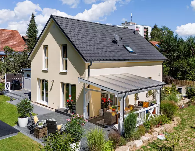 Auch mit einen kleinen Budget lässt sich ein behagliches Zuhause schaffen.

 | Foto: Foto: djd-k/Danwood/Horst Haas