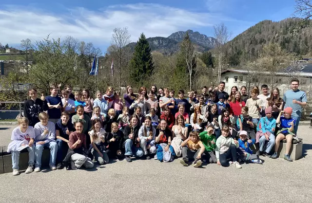 Ministranten vor dem Watzmann