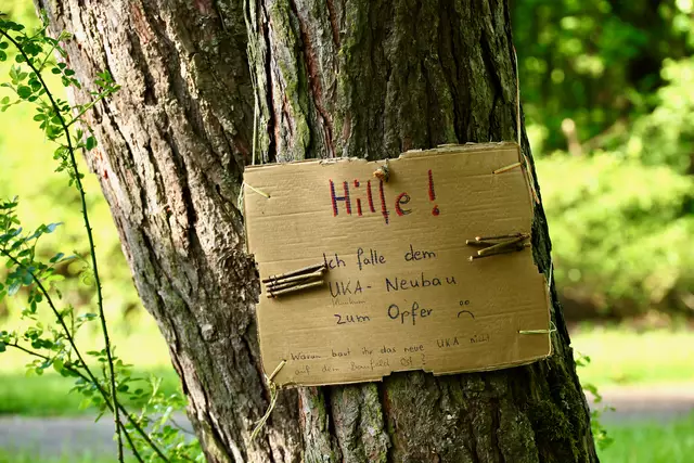 Nicht nur der BUND Naturschutz setzt sich für den Erhalt des Parks ein... 😉  | Foto: Dr. Dietmar Kuhlmann, Neusäß