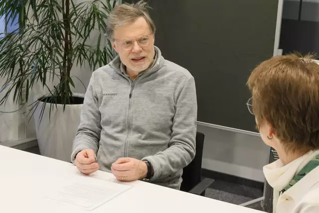 Dr. Arne Schäffler unterstützt Firmen und Existenzgründende im Rahmen von Beratungsterminen. | Foto: Carola Kirasic