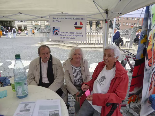 DFG Vorstand von links Klaus Hopp, -Theresia Kern, Maria Gebhard | Foto: alle Maria Gebhard und 1 Foto Klaus Hopp