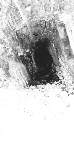 Bick in den Burgbergstollen von Hatzfeld