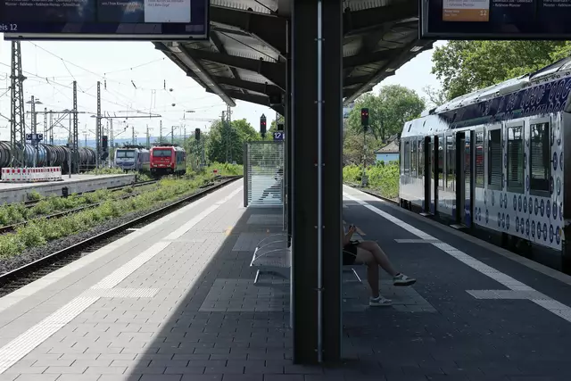 Zukünftiger Bahnsteig für die RTW in Frankfurt-Höchst